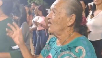 Elderly-woman-steals-the-show-at-festival-with-her-joyful.jpg