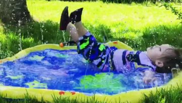 Hilarious-Splash-Pad-Splat-Watch-This-Kids-Epic-Fail.jpg