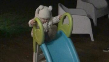 Hilarious-Toddler-Slide-Fail-Goes-Viral-You-Wont-Believe-How.jpg