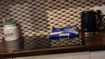 Kitchen-Scream-Scare-Husbands-Hilarious-Fall-Will-Leave-You-in.jpg