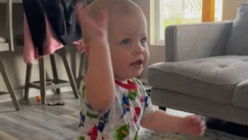 Babys-got-slick-moves-Adorable.jpg