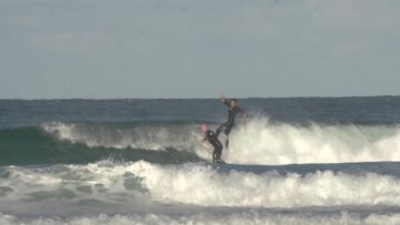 Epic-Surfing-Wipeouts-Watch-These-Surfers-Faceplant-in-One-Wave.jpg
