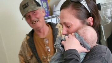 Family-is-Overwhelmed-with-Joy-as-Woman-Surprises-Them-with.jpg