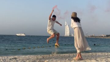 First-trip-abroad-gender-reveal-by-lovely-couple-at-beachside.jpg