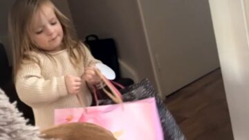 Little-Ones-Comedic-Slip-Up-Leaves-Everyone-in-Stitches-Try.jpg