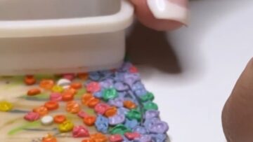 Mastering-Monet-Beautiful-Clay-Earrings-Tutorial-Super-Cute.jpg