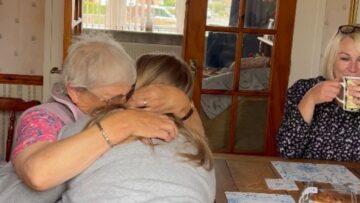Moms-Unexpected-Homecoming-Sparks-Hilarious-Surprise-Frenzy-with-Family.jpg