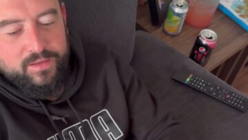 Nieces-Heartfelt-Pregnancy-Announcement-Sends-Uncle-on-an-Emotional-Journey.jpg