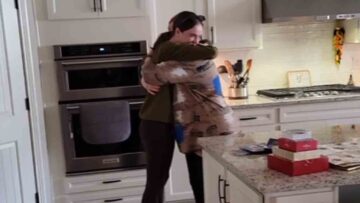 Daughters-Emotional-Reunion-with-Mom-After-7-Years-Apart-for.jpg