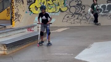 Epic-Kickflip-Fail-Caught-on-Camera—Watch-This-Skateboarder-Wipeout.jpg