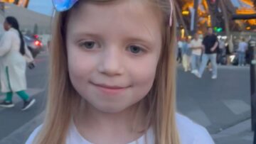 Little-Girl-Thinks-She-Lit-Up-the-Eiffel-Tower-A.jpg