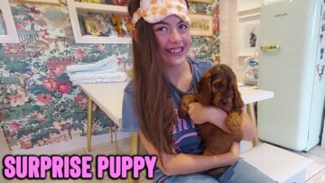 Parents-Surprise-Daughter-with-a-Super-Cute-Puppy-Heartwarming.jpg