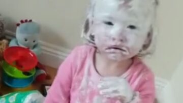 Sudocrem-squabble-creates-adorable-mess-Cute.jpg