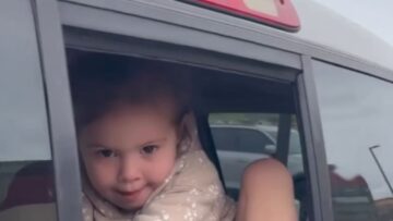 Toddlers-Adorable-Rescue-Keys-Saved-from-Moms-Forgotten-Car.jpg