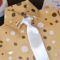 Turn your gift into a dapper outfit! Learn this adorable gift-wrapping hack in under 100 characters || Super Cute