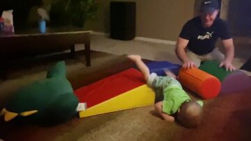 Watch-Hilarious-Toddler-Fail-with-New-Balance-Toys-Adorable.jpg