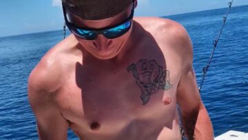 Fishing-Fiasco-My-Redneck-Buddy-Hooks-a-Remora-Instead-of.jpg