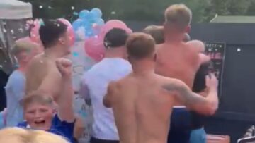 Dads-Epic-Gender-Reveal-Super-Cute.jpg