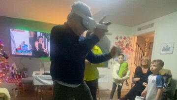 Grandpas-Epic-VR-Blunders-Watch-Him-Tackle-the-Digital-World.jpg