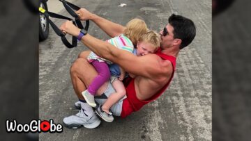 Super-Cute-Fitness-Freak-Father-Workout-with-Kids-Adorable.jpg