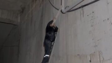Plumber-Fail-Hilarious-Pipe-Fix-Goes-Wrong-in-Epic-Splash.jpg
