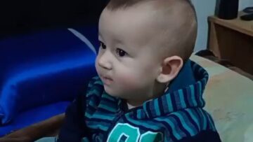 Babys-Adorable-Reaction-to-Dads-Shaved-Beard-Will-Melt-Your.jpg